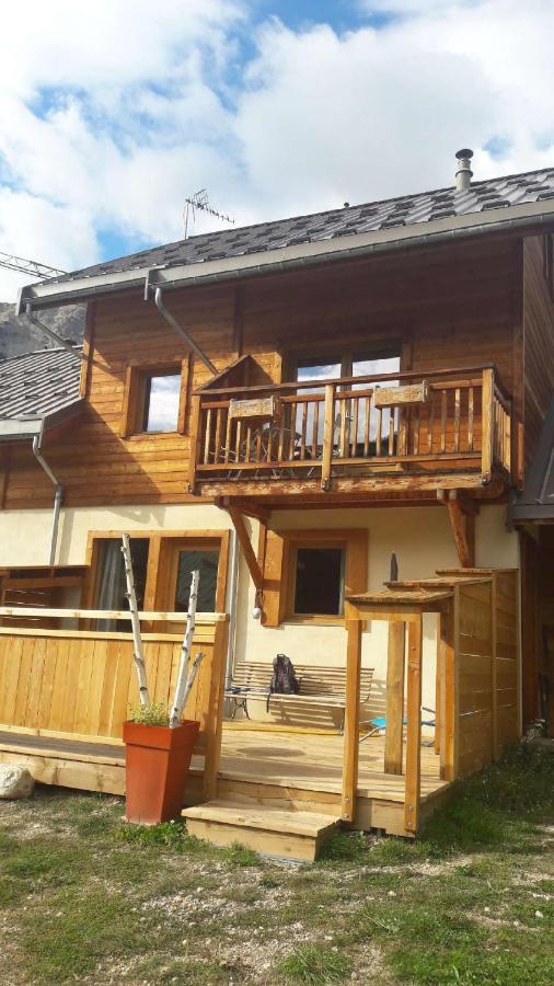 Le Chalet De Lili Névache المظهر الخارجي الصورة